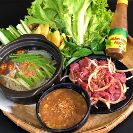 Bí quyết làm bò nhúng mẻ chuẩn vị đậm đà