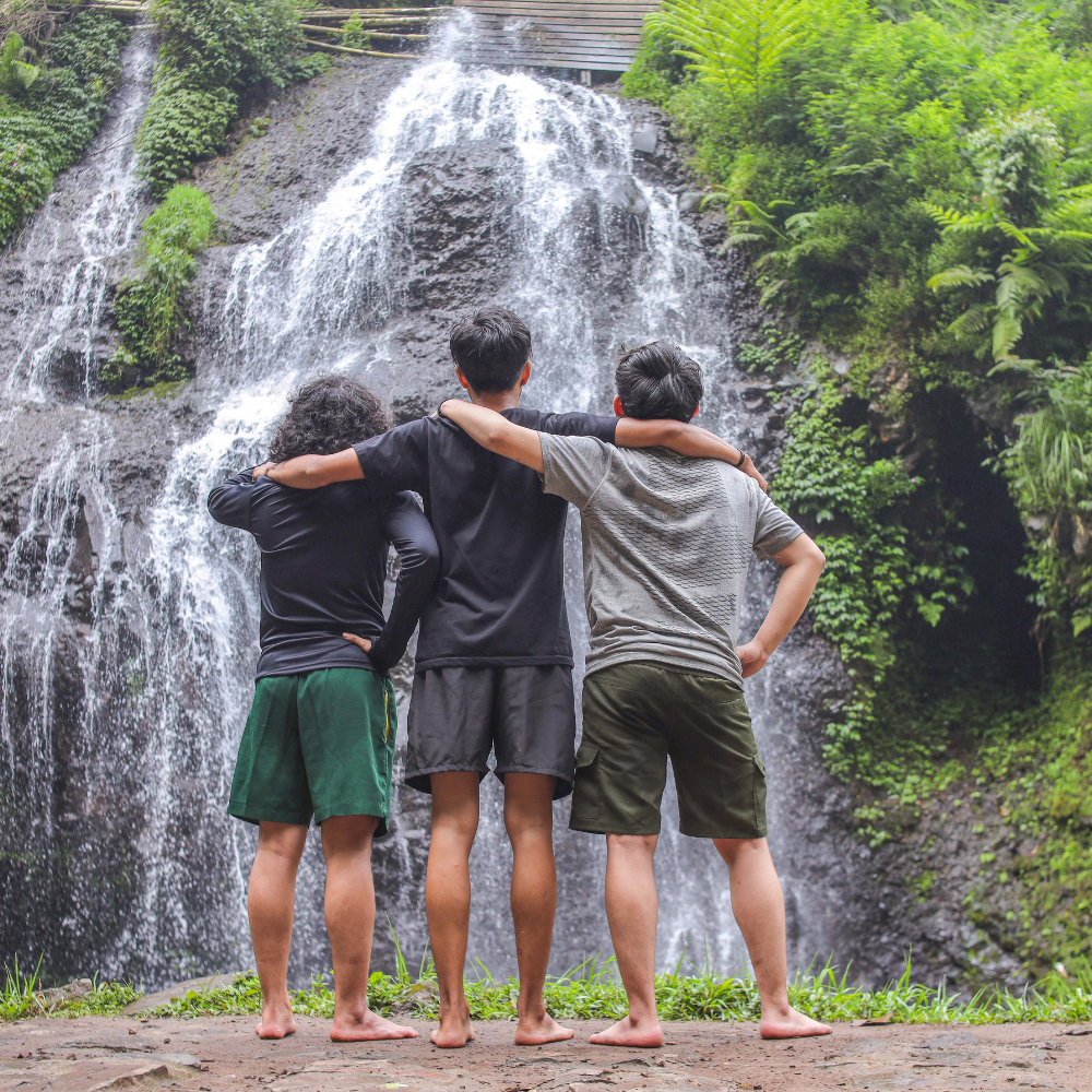 Xu hướng du lịch bền vững và "healing" (chữa lành) đang lên ngôi mạnh mẽ. Thay vì những khu vui chơi ồn ào, du khách có xu hướng tìm đến các khu du lịch sinh thái gần Sài Gòn
