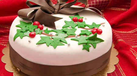 Hướng dẫn làm bánh kem đẹp mắt cho bàn tiệc Giáng Sinh