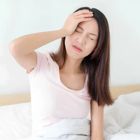Cơ thể nóng vào ban đêm là do đâu? Nguyên nhân và cách khắc phục
