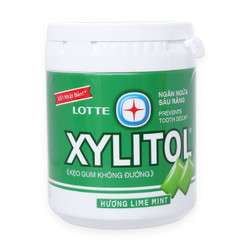 Kẹo gum Xylitol limemint Lotte hũ 130.5g