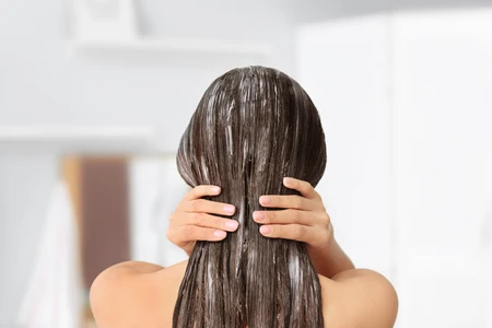 3 cách làm kem ủ tóc với những sản phẩm từ thiên nhiên siêu đơn giản