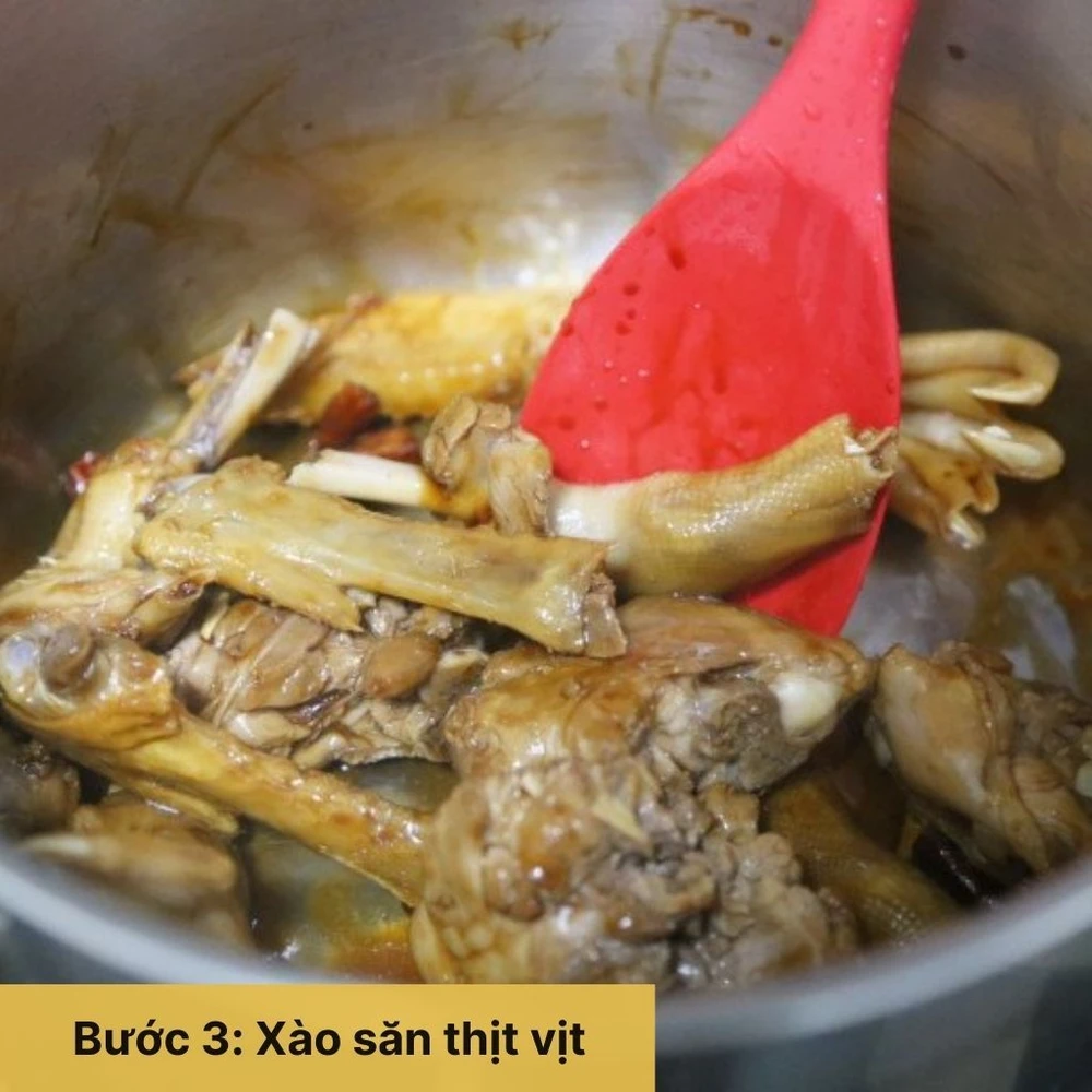 Xào thịt vịt