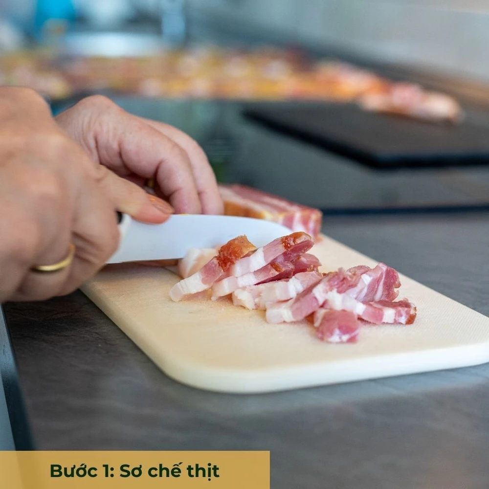 bước 1 cắt thịt