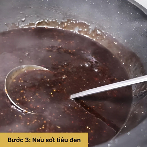 Nấu sốt tiêu đen