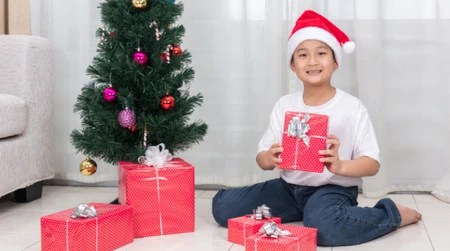 Gợi ý quà cho bé trai phù hợp cho Giáng Sinh năm nay