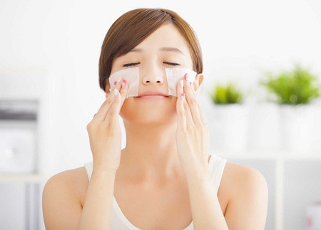 Làm thế nào để chăm sóc da nhờn, lỗ chân lông to hiệu quả?