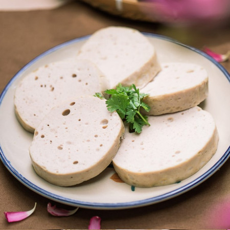 Cách làm chả lụa dai giòn chuẩn vị truyền thống