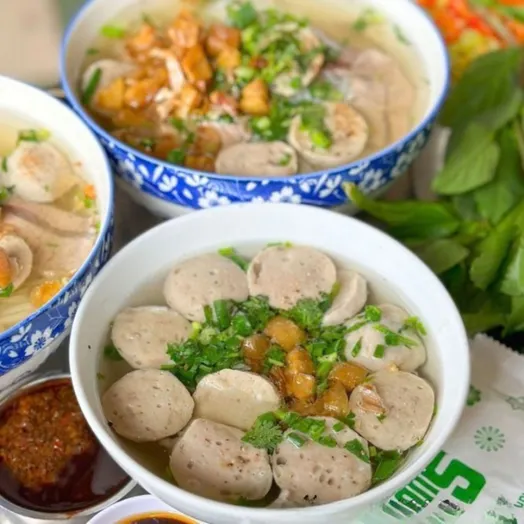 Hôm nay ăn gì ở Phú Nhuận TPHCM? Từ hàng quán lâu năm đến “thiên đường” Phan Xích Long