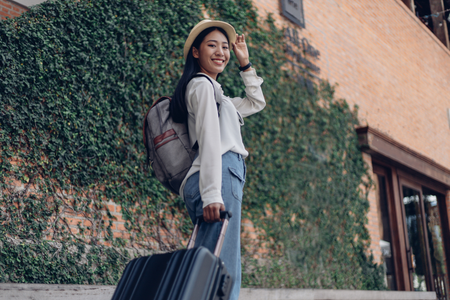 Top 4 sản phẩm chị em nhất định phải đem theo khi đi du lịch