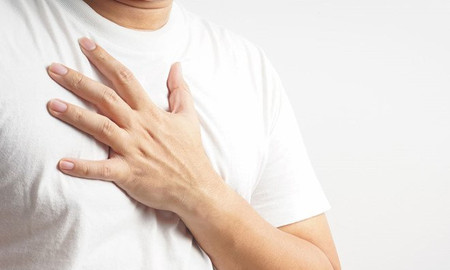 Khối u vú ở nam giới có nguy hiểm không?