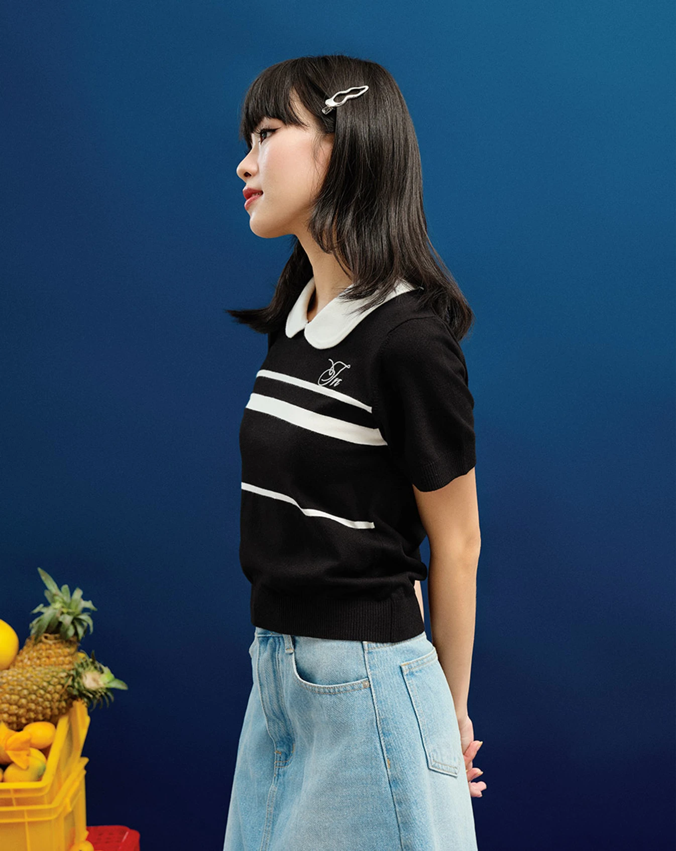 Áo dệt kim cổ lá sen thêu sợi kim tuyến - Image 3